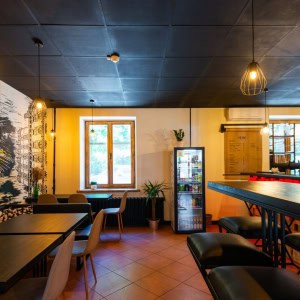 Бар Malanka Taproom (Маланка Тапрум) - изображение 6