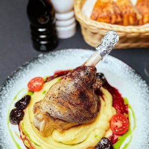 Ресторан «Buta (Бута)» - изображение 4