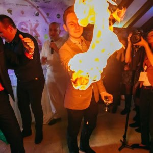Научное шоу для взрослых  «Лаборатория-ИКС» - изображение 3