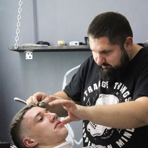 «Banana Barbershop (Банана Барбершоп)» - изображение 1