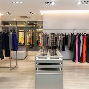 Бутик «EMPORIO ARMANI (Эмпорио Армани)» - изображение 5