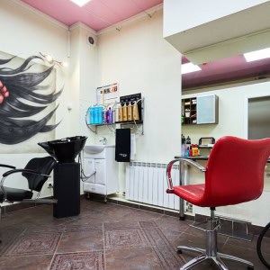 Студия красоты и реконструкции волос V-studio (В-студио) в Минске - изображение 2